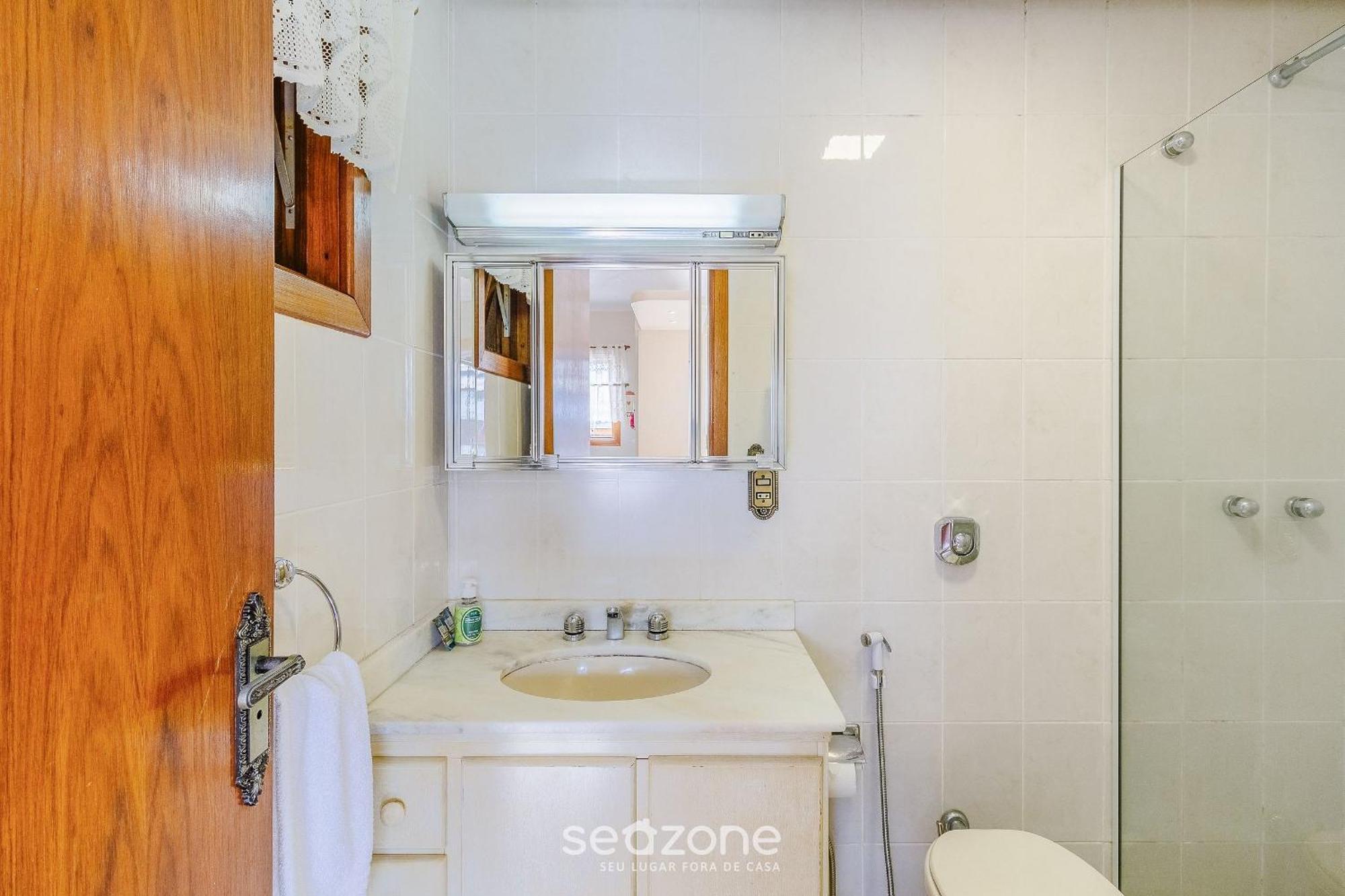 Unidades Em Predio Com Piscina Em - Mdc Apartamento *